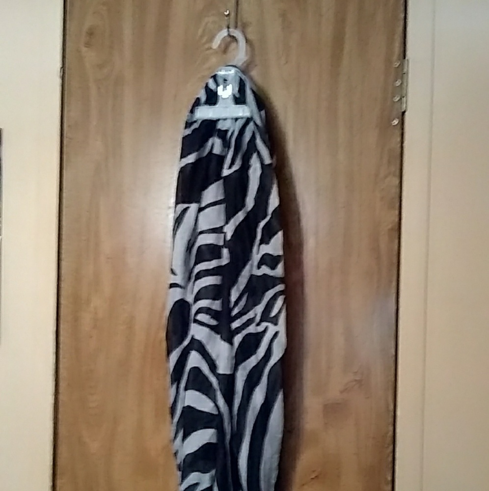 Infinity scarf - Picture 2 of 2